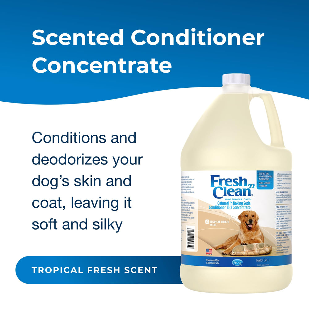 Goutte de conditionneur PetAg sur la paume montrant sa texture douce et hydratante