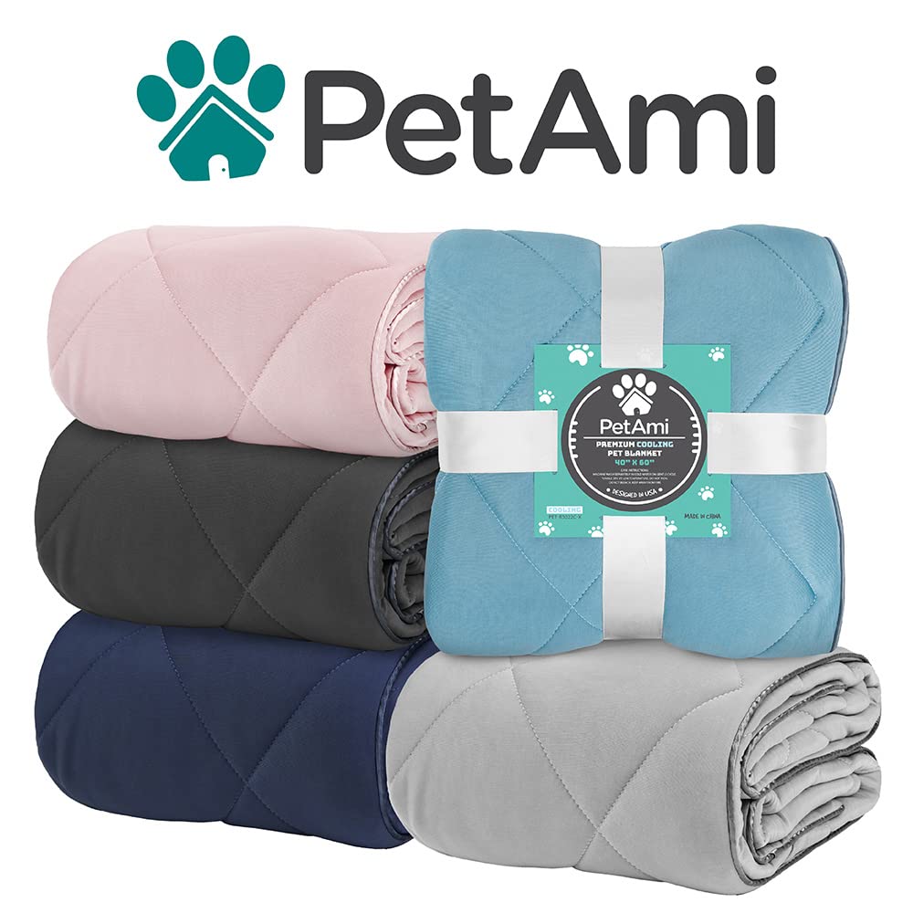PetAmi étiquette produit montrant matériaux durables et instructions d'entretien