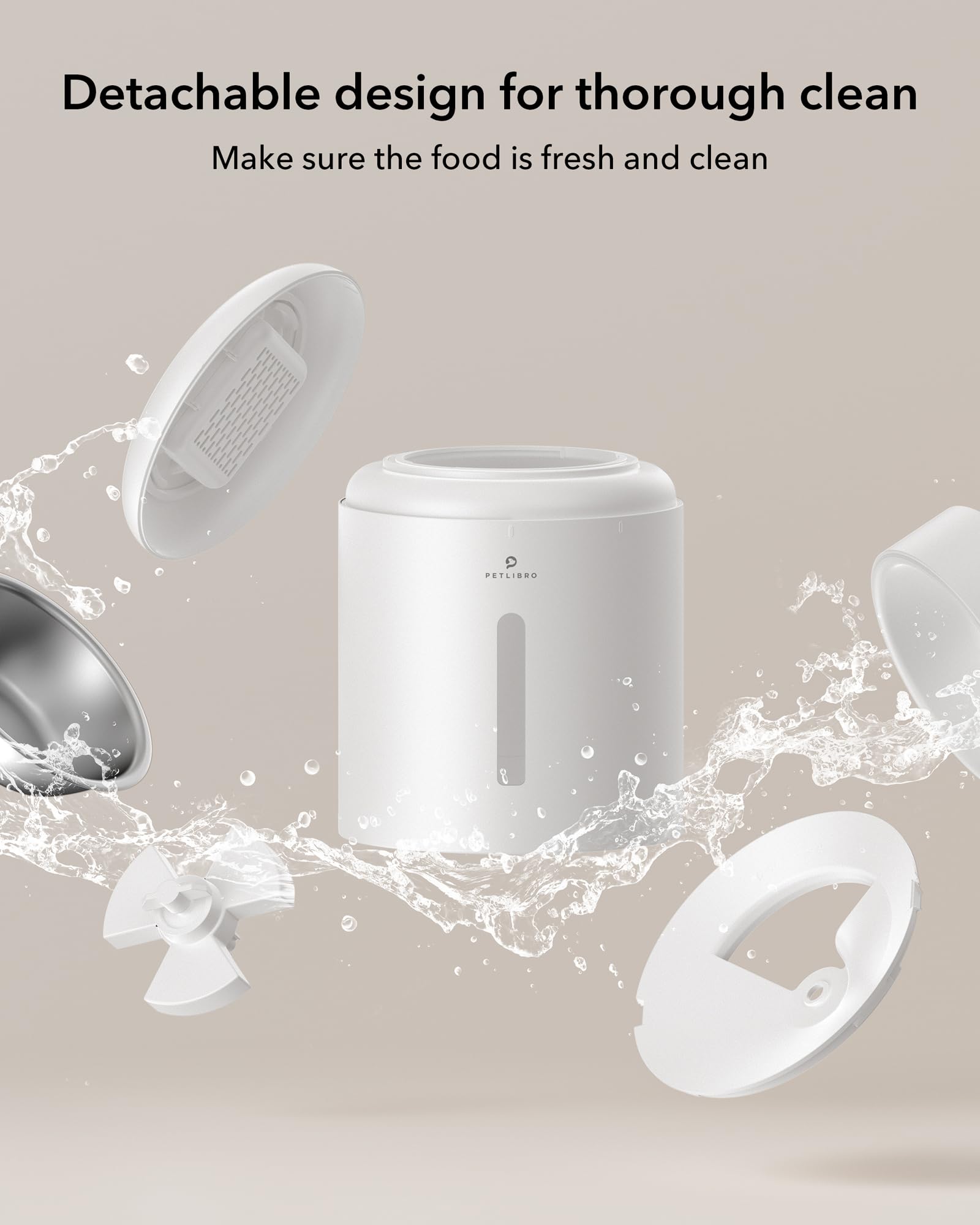 PETLIBRO câble USB‑C et emplacement piles D montrant alimentation de secours fiable