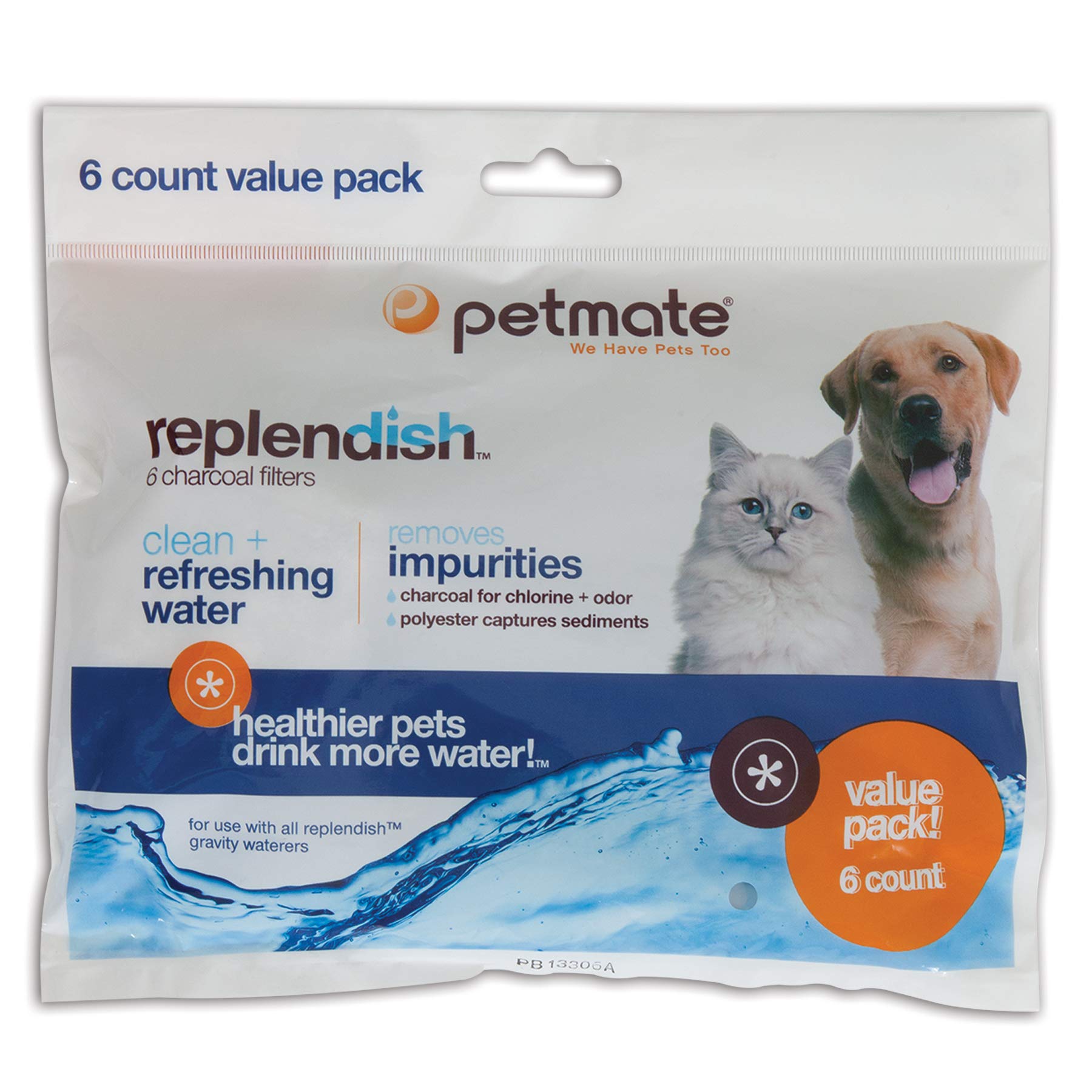 Petmate gros plan sur la texture polyester et charbon pour meilleure filtration