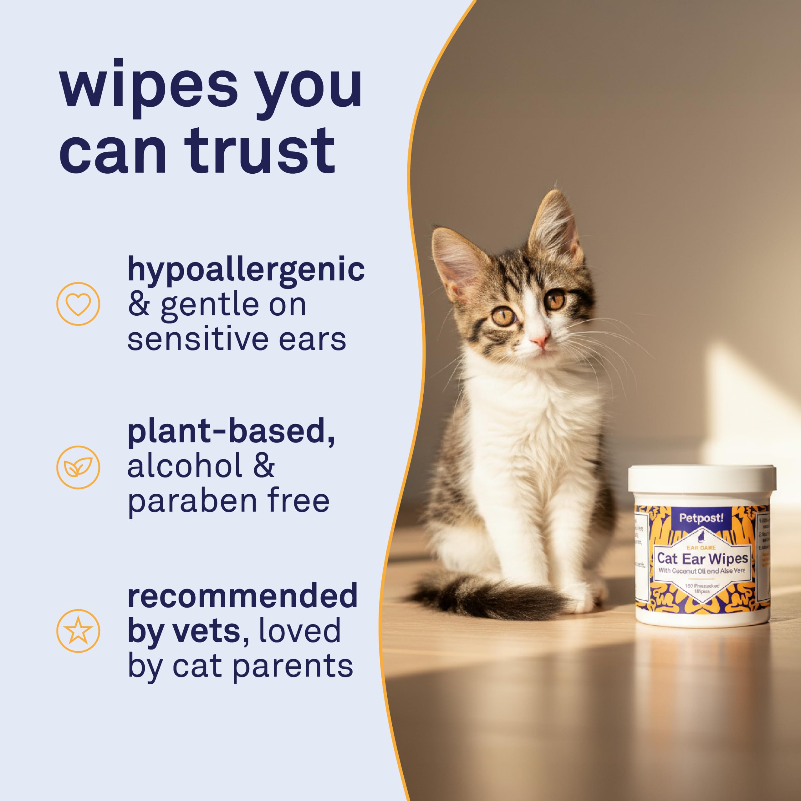 Petpost utilisation par un propriétaire nettoyant l'oreille d'un chat facilement