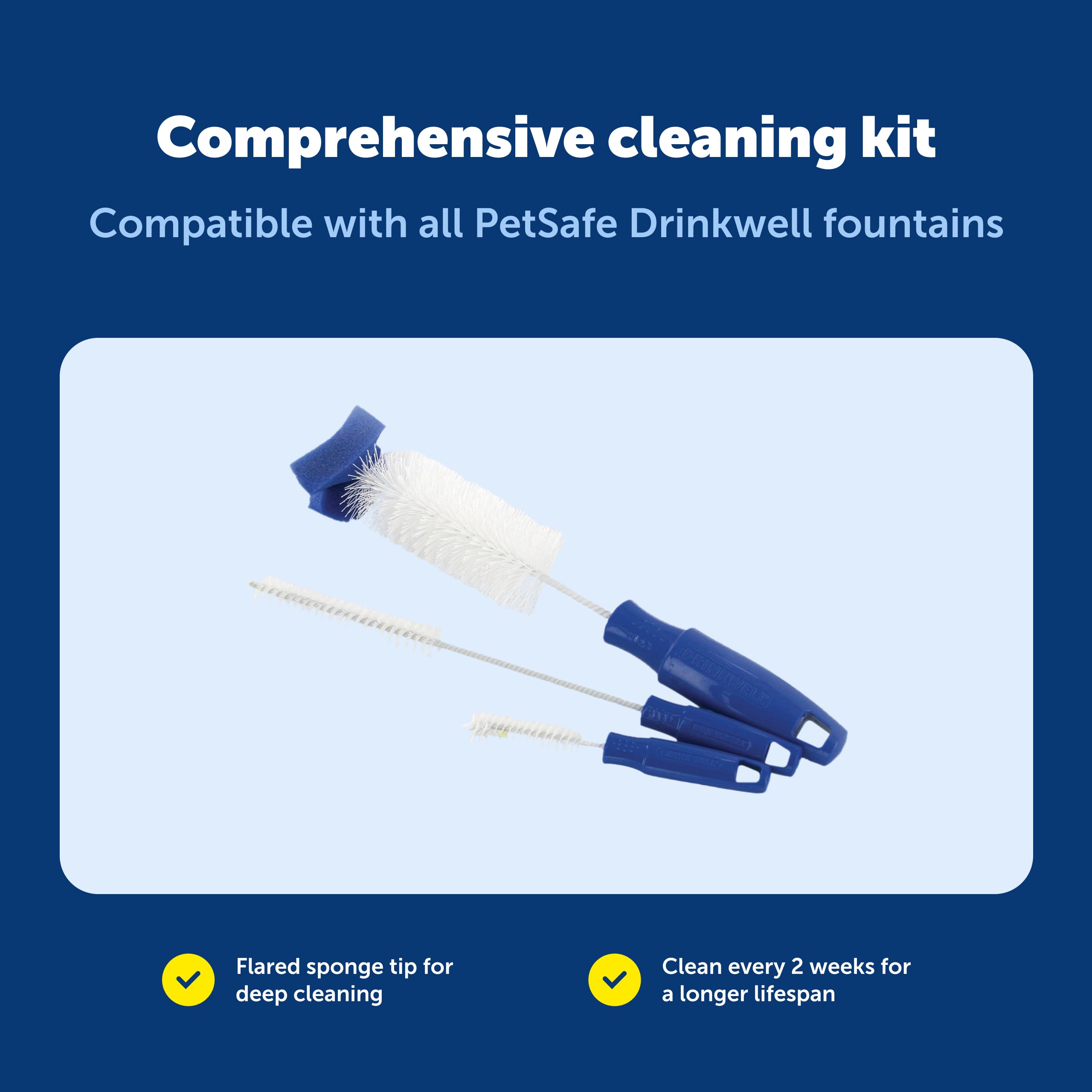 PetSafe brosse en action nettoyant une fontaine, résultat plus hygiénique