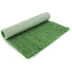 PetSafe gros plan du tapis d'herbe montrant la texture et un nettoyage facile