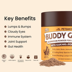 Gros plan sur la poudre Petsmont Buddy Guard montrant la texture fine et mélange complet