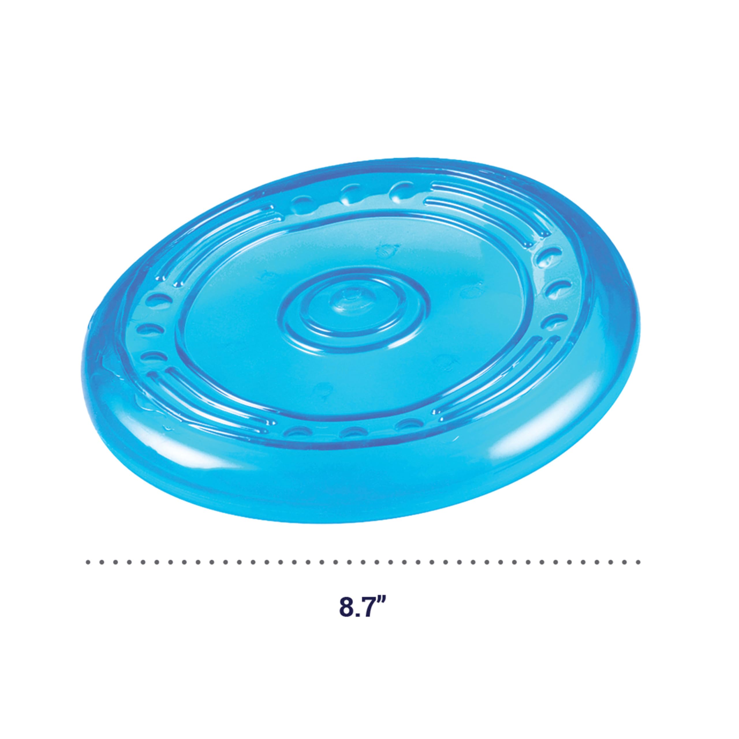 Scène de parc avec Petstages Orka Flyer en usage pour exercice canin