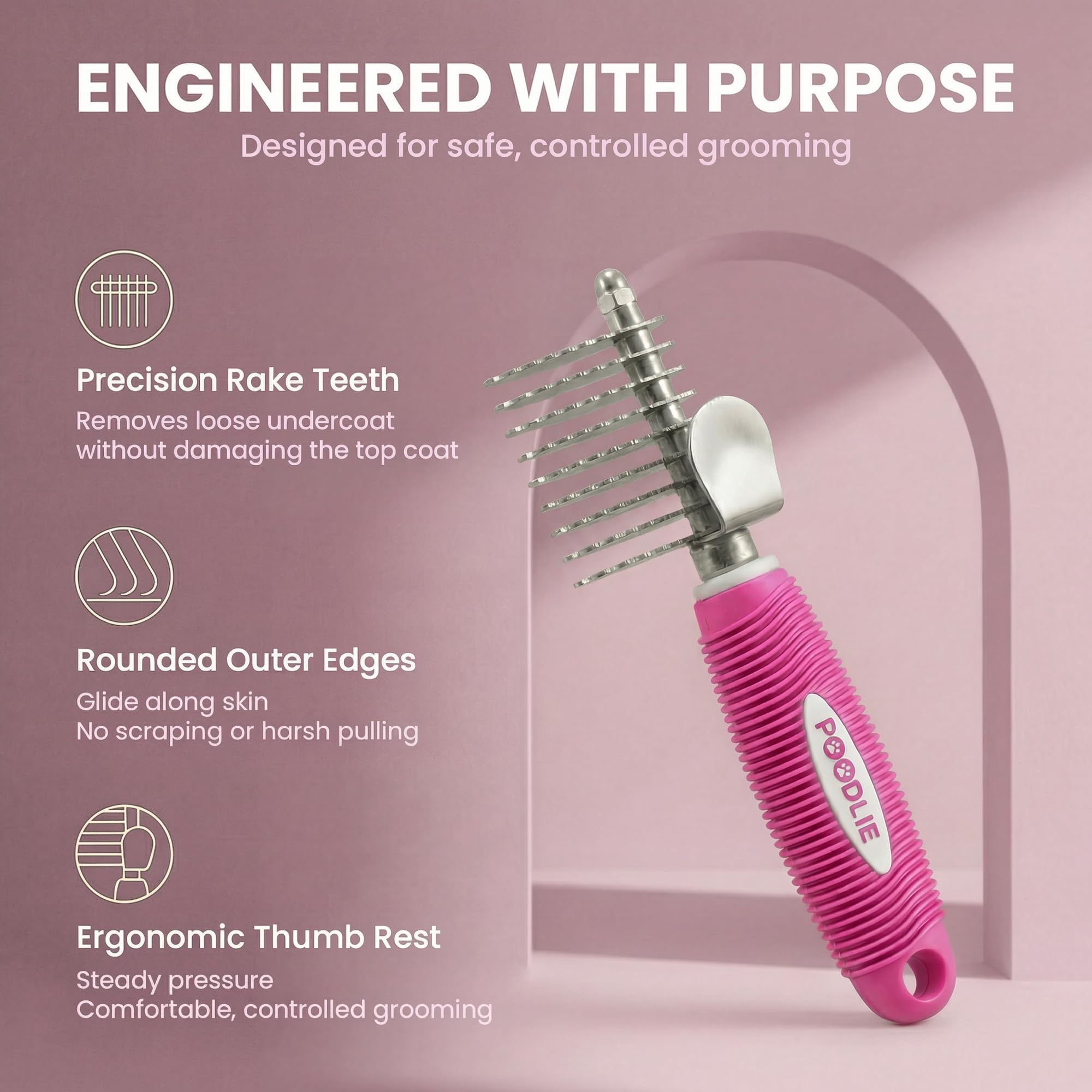 POODLIE accrochée par son trou de suspension pour un rangement pratique