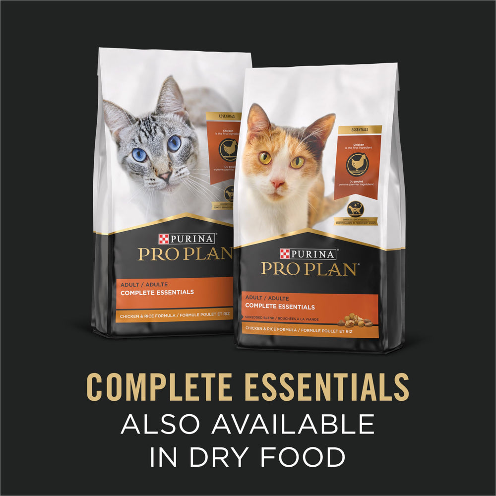 Purina Pro Plan étiquette ingrédients listant vitamines et taurine clés