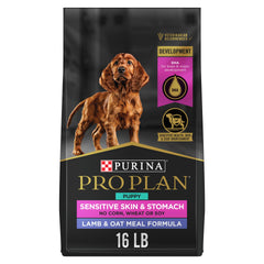 Purina Pro Plan paquet face montrant recette pour peau et estomac sensibles