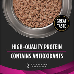 Purina Pro Plan UR boîte ouverte exposant la pâtée humide riche en eau