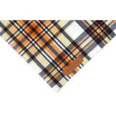 Realeaf comparaison taille montrant bandana Small sur mètre pour ajustement précis
