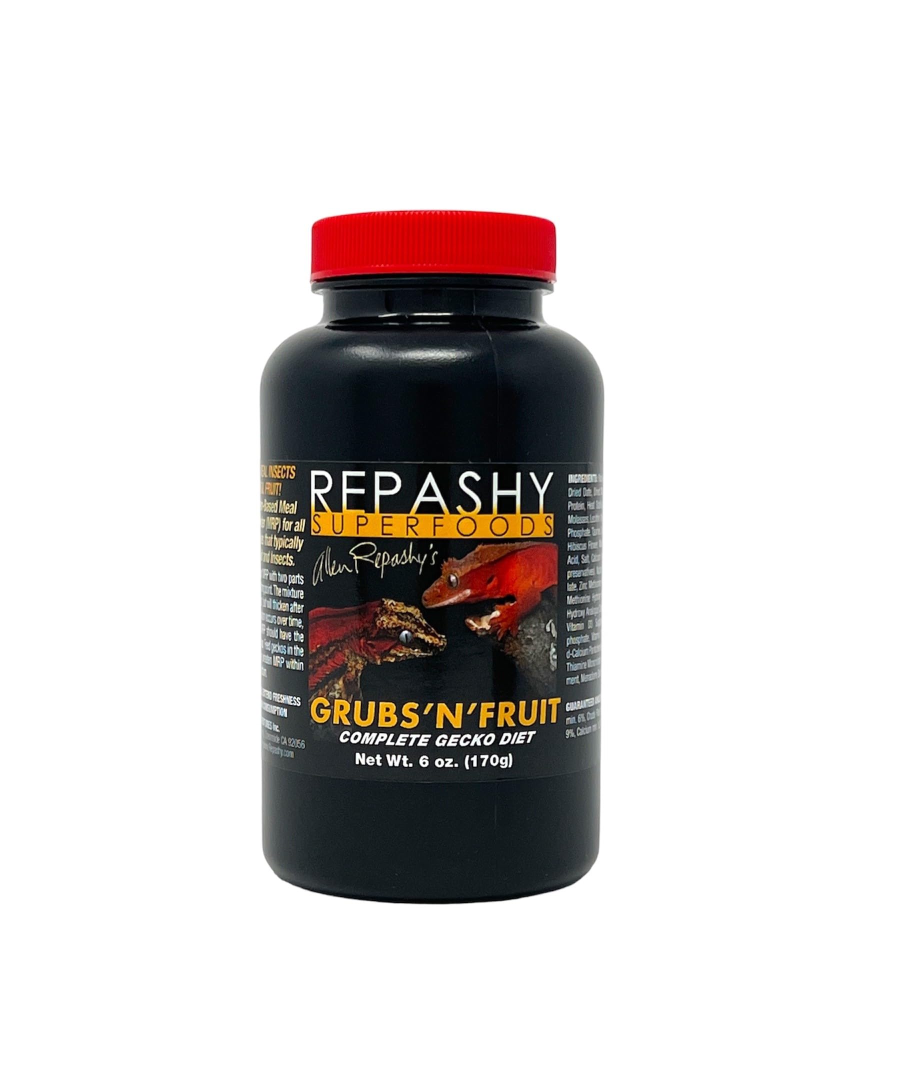 Repashy pot face présentant la formule mixte insectes et fruits, pratique et nutritive