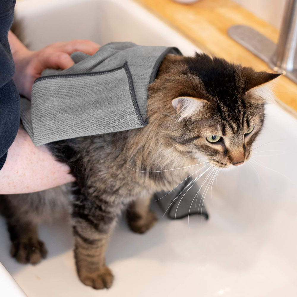 Lot de trois serviettes RITZ pliées, rotation pratique et toujours propre