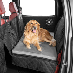 Ruff Liners vue avant du tapis siège arrière apportant confort et stabilité