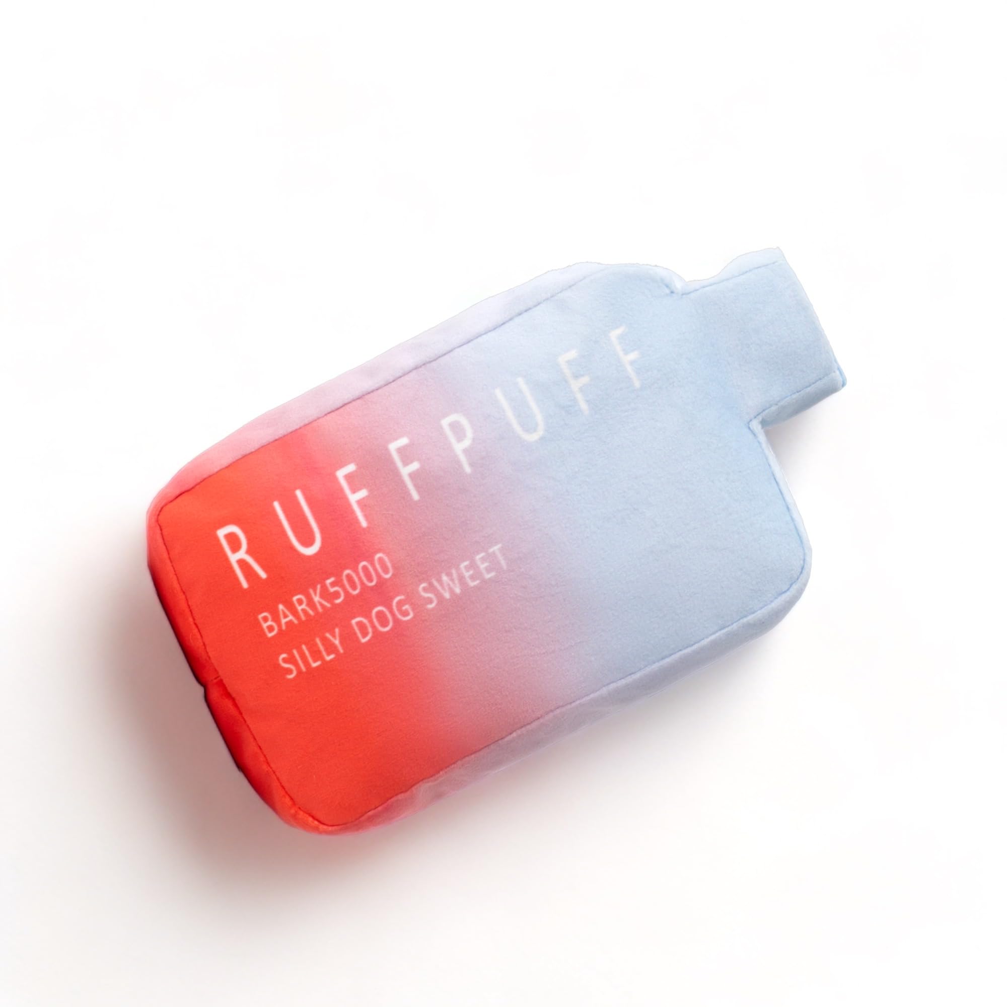 RUFF PUFF dans un salon illustrant jeu sûr et convivialité maison