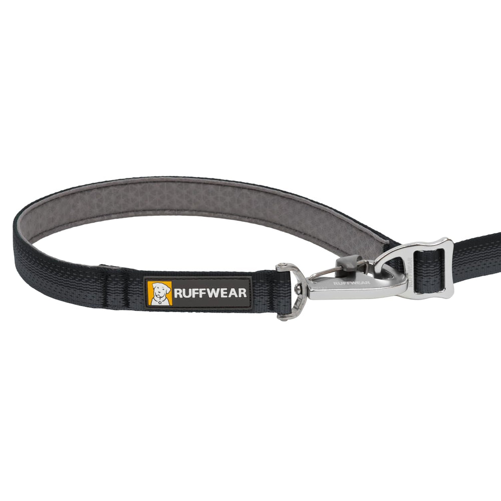 Ruffwear laisse portée en mode mains libres pour confort et liberté