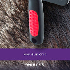 RYAN'S PET SUPPLIES brosse en usage sur chien montrant démêlage efficace