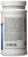 Seachem Marine Buffer poudre gros plan montrant la texture et la facilité de dosage