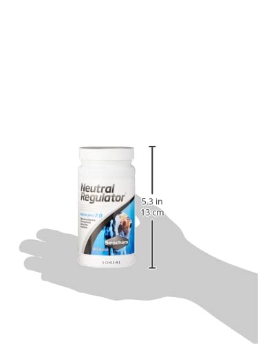 Seachem Neutral Regulator en usage dans un aquarium planté montrant stabilité du pH