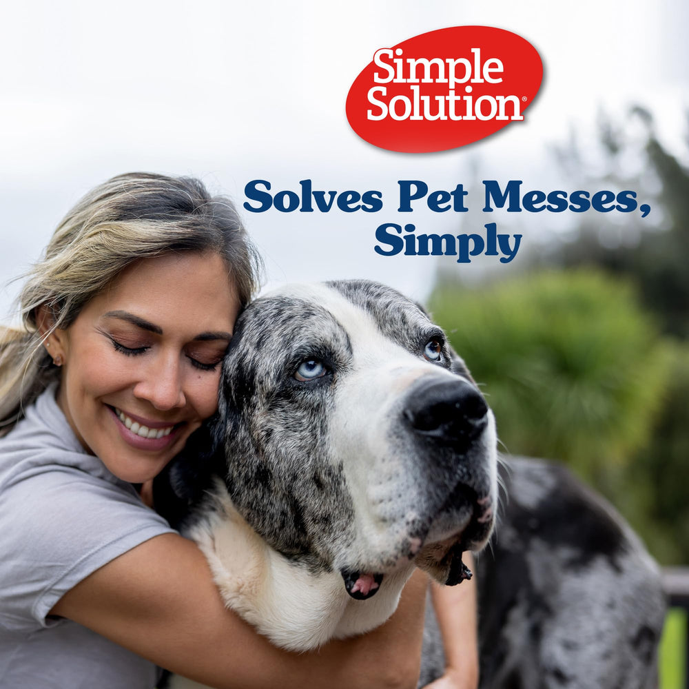 Simple Solution chienne portant la couche XXL en intérieur sans fuites
