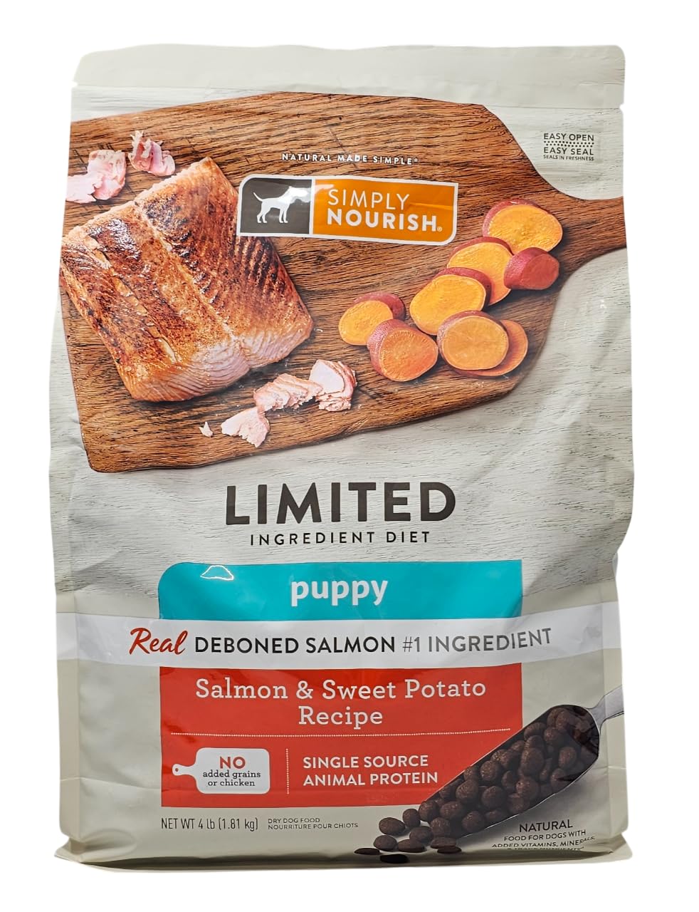 SIMPLY NOURISH sac avant montrant emballage et saveur saumon patate douce pour fraîcheur
