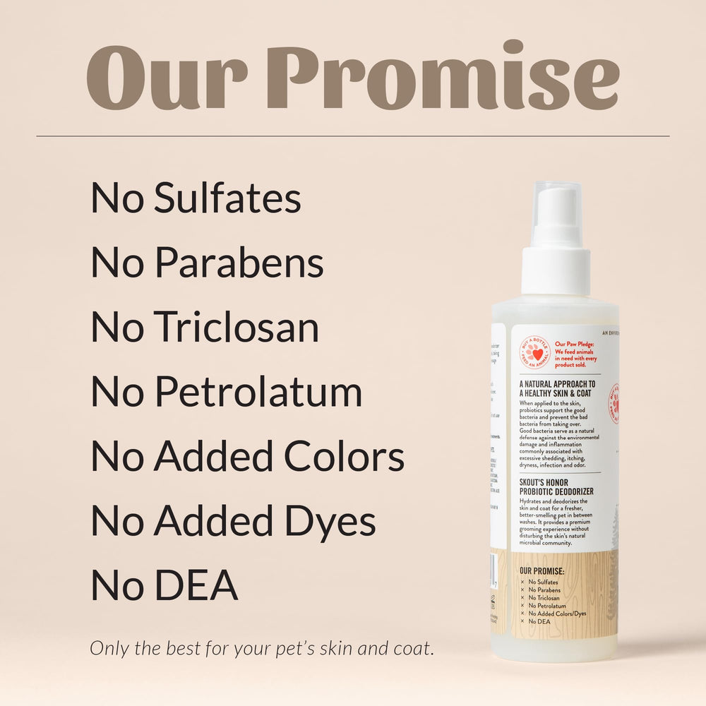 SKOUT'S HONOR spray en promenade illustrant fraîcheur durable après activités extérieures