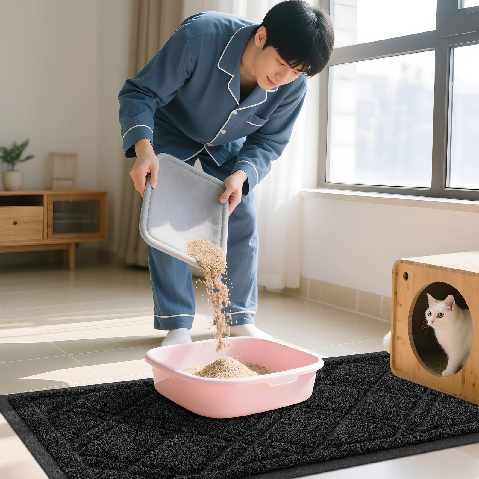 Smiry lifestyle dans salle de bain, protège sols et apporte propreté