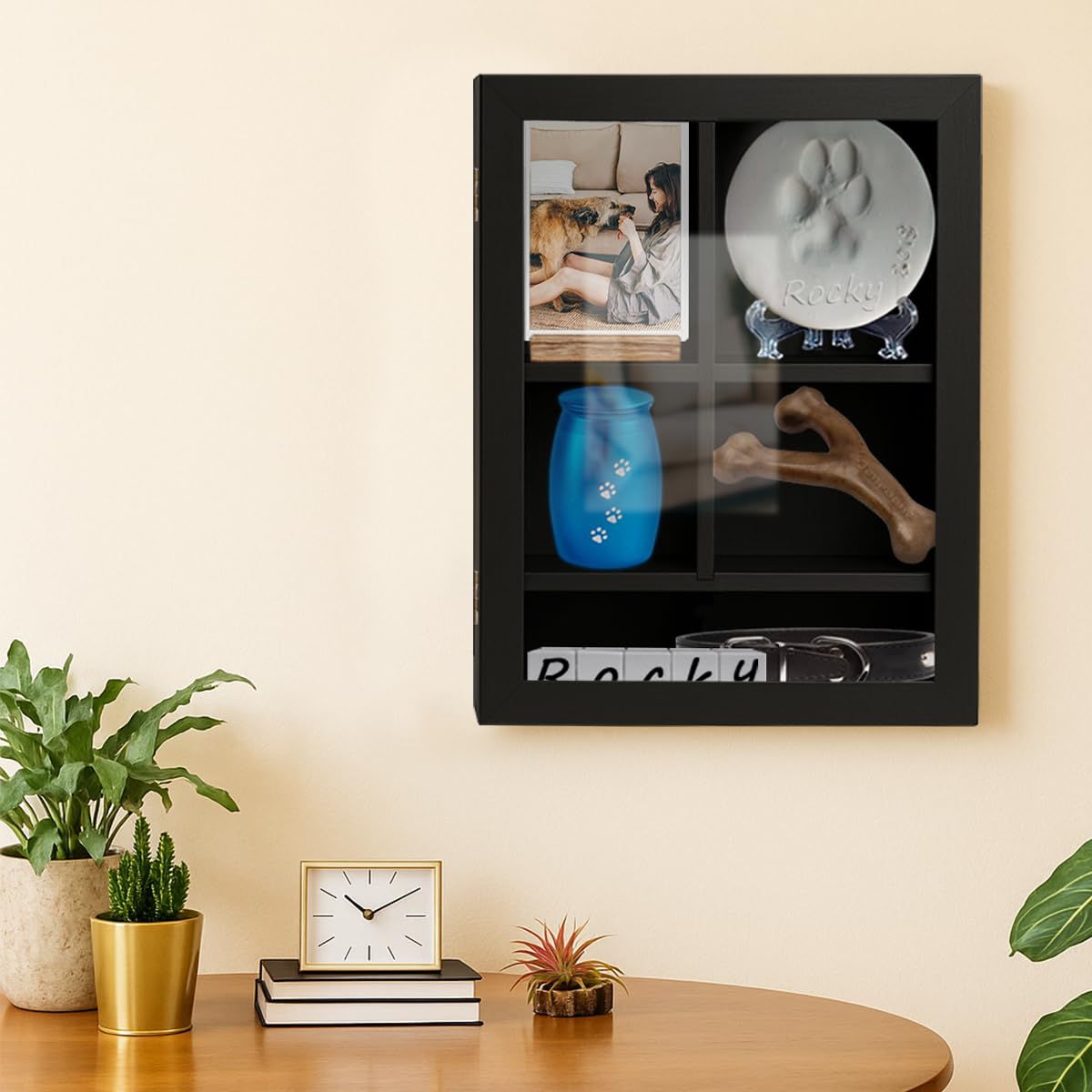Sofunii porte acrylique claire protégeant les souvenirs tout en restant visible