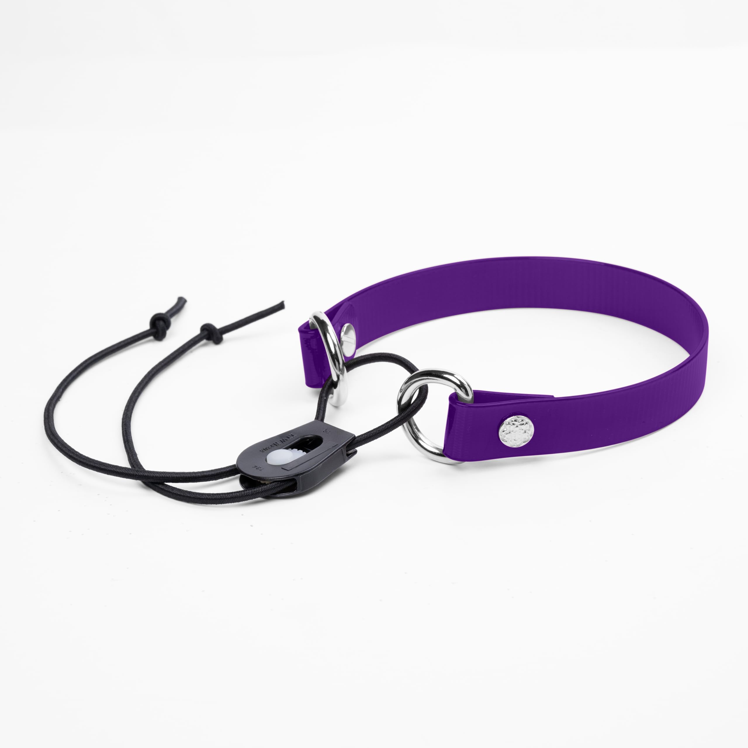 Sparky Pet Co vue avant de la sangle Surefit avec packaging, pratique et robuste