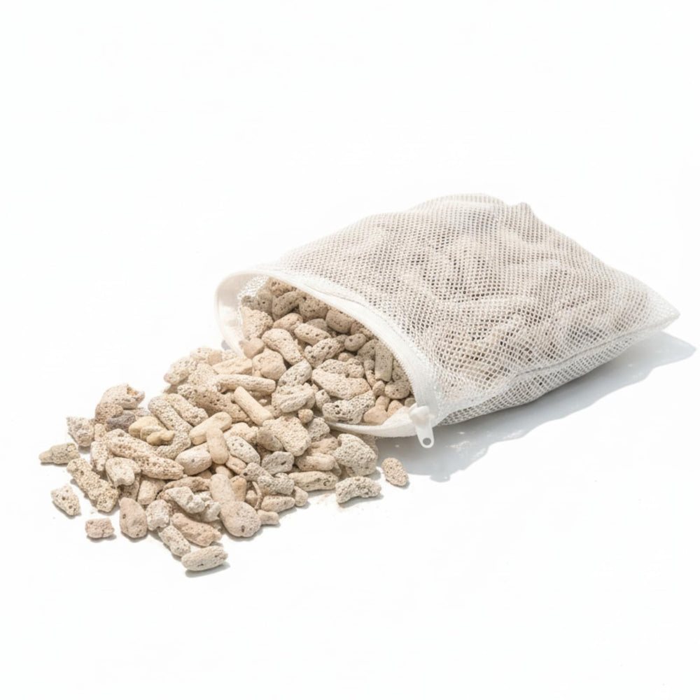 SuSulaicai sac filtrant installé dans filtre assurant filtration biologique