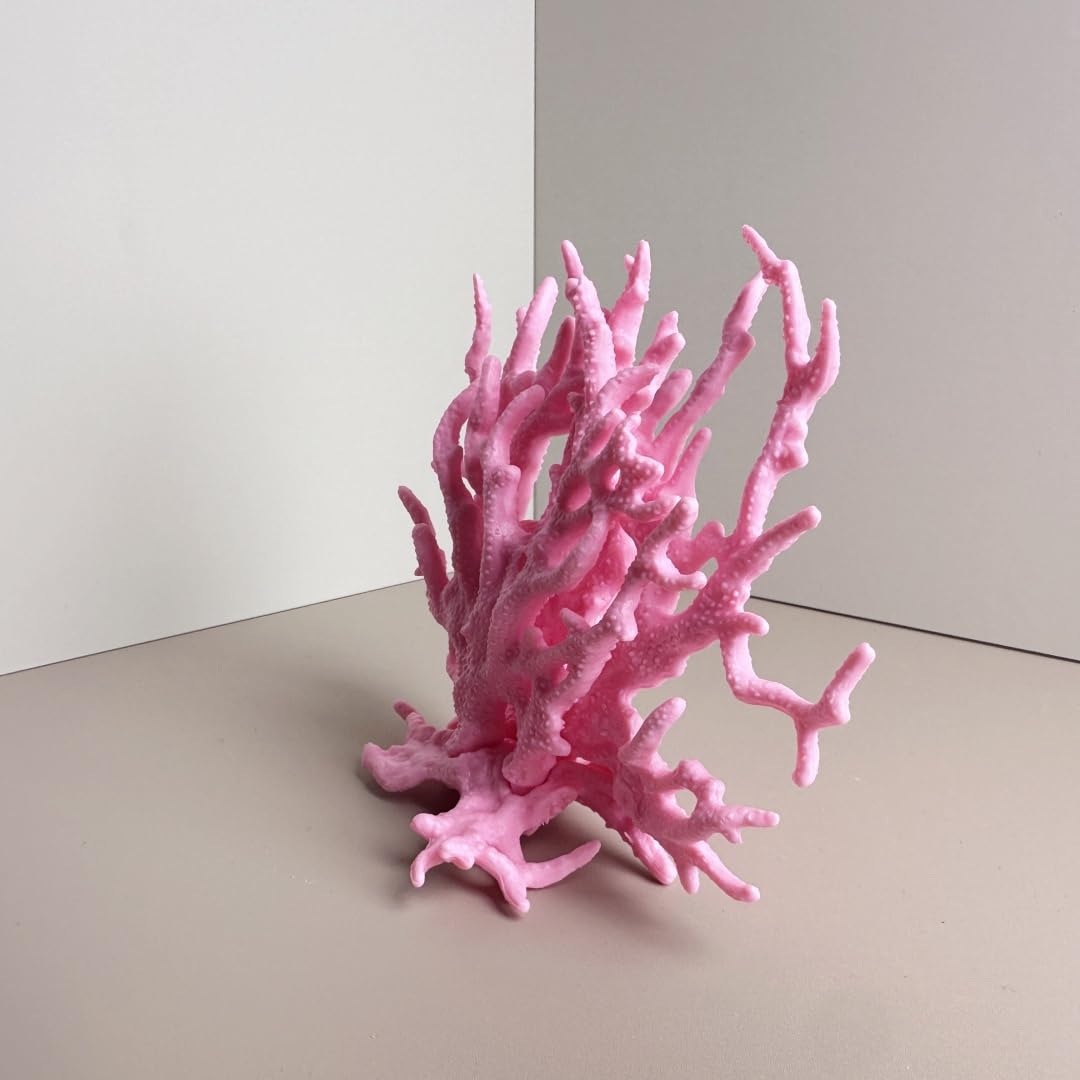 SwandTanpand corail rose posé dans nano-aquarium améliorant paysage