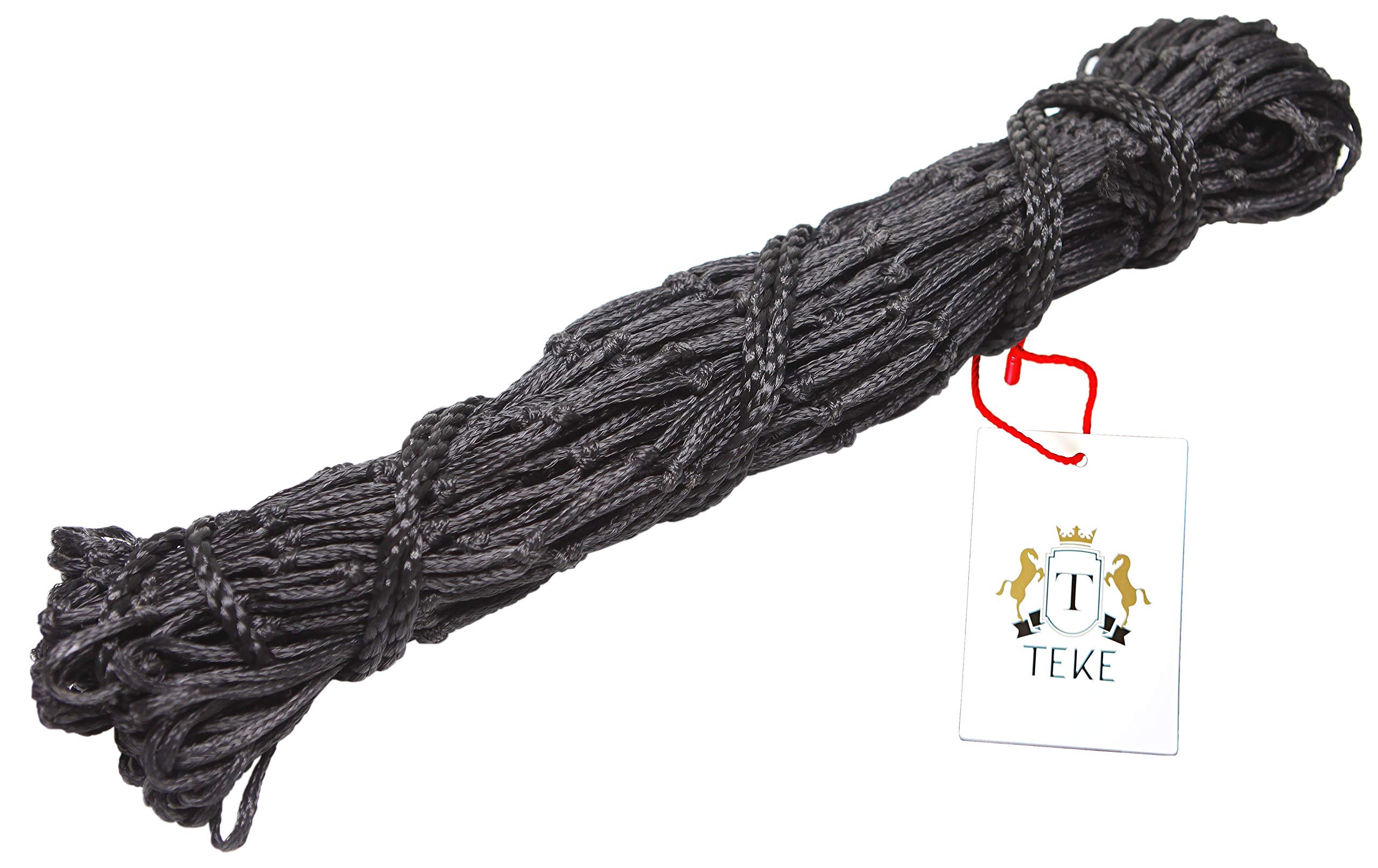 T TEKE gros plan sur mailles 2 pouces illustrant débit contrôlé du foin
