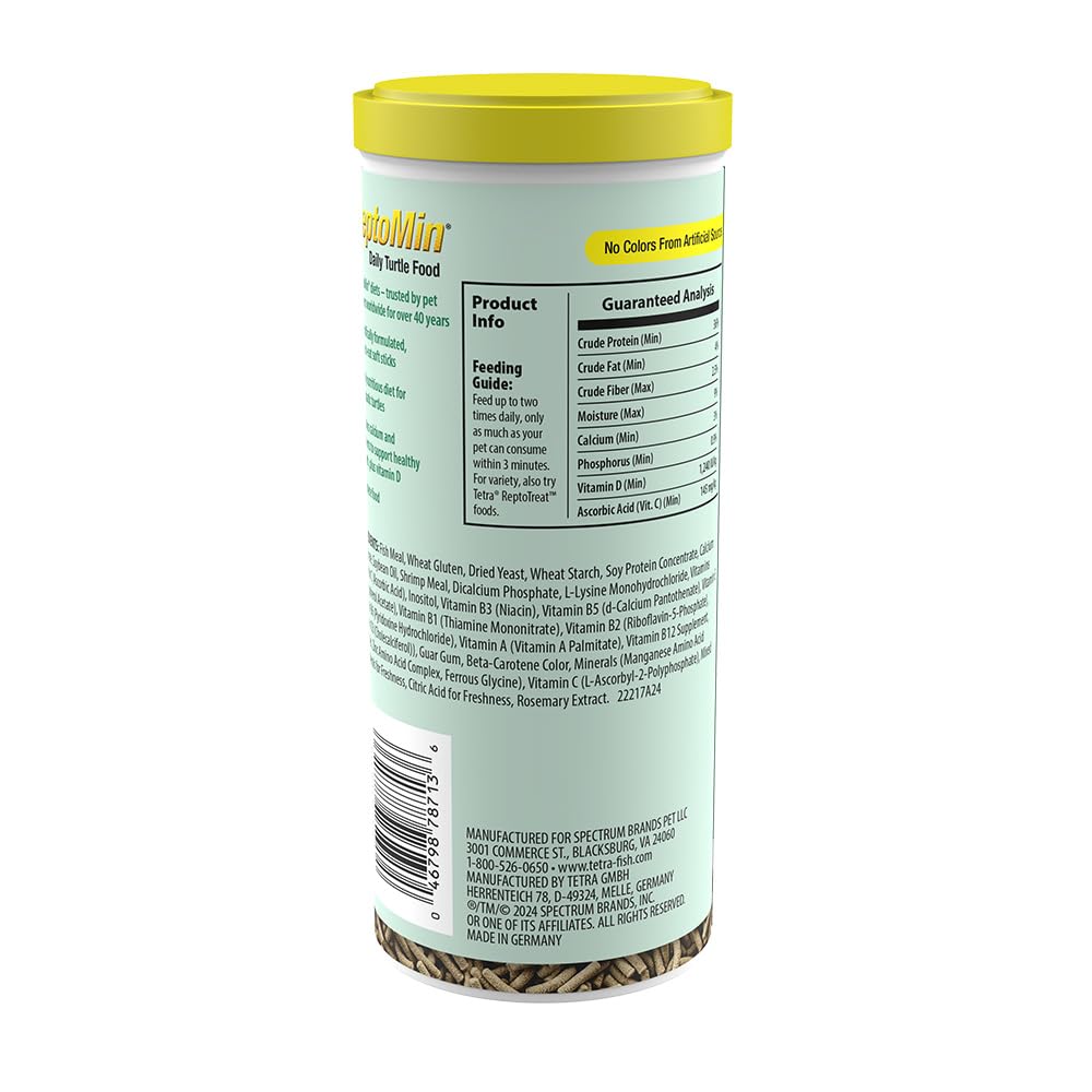 Gros plan bâtonnet Tetra ReptoMin montrant texture et digestibilité
