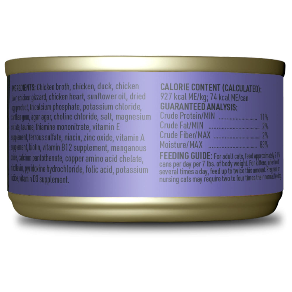 TIKI PETS gros plan texture pâté montrant tendreté et appétence