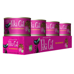 TIKI PETS gros plan de la texture montrant morceaux de thon et surimi, favorisant l'appétence