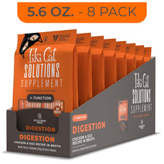 Tiki Cat mousse en gros plan, texture onctueuse favorisant l'ingestion
