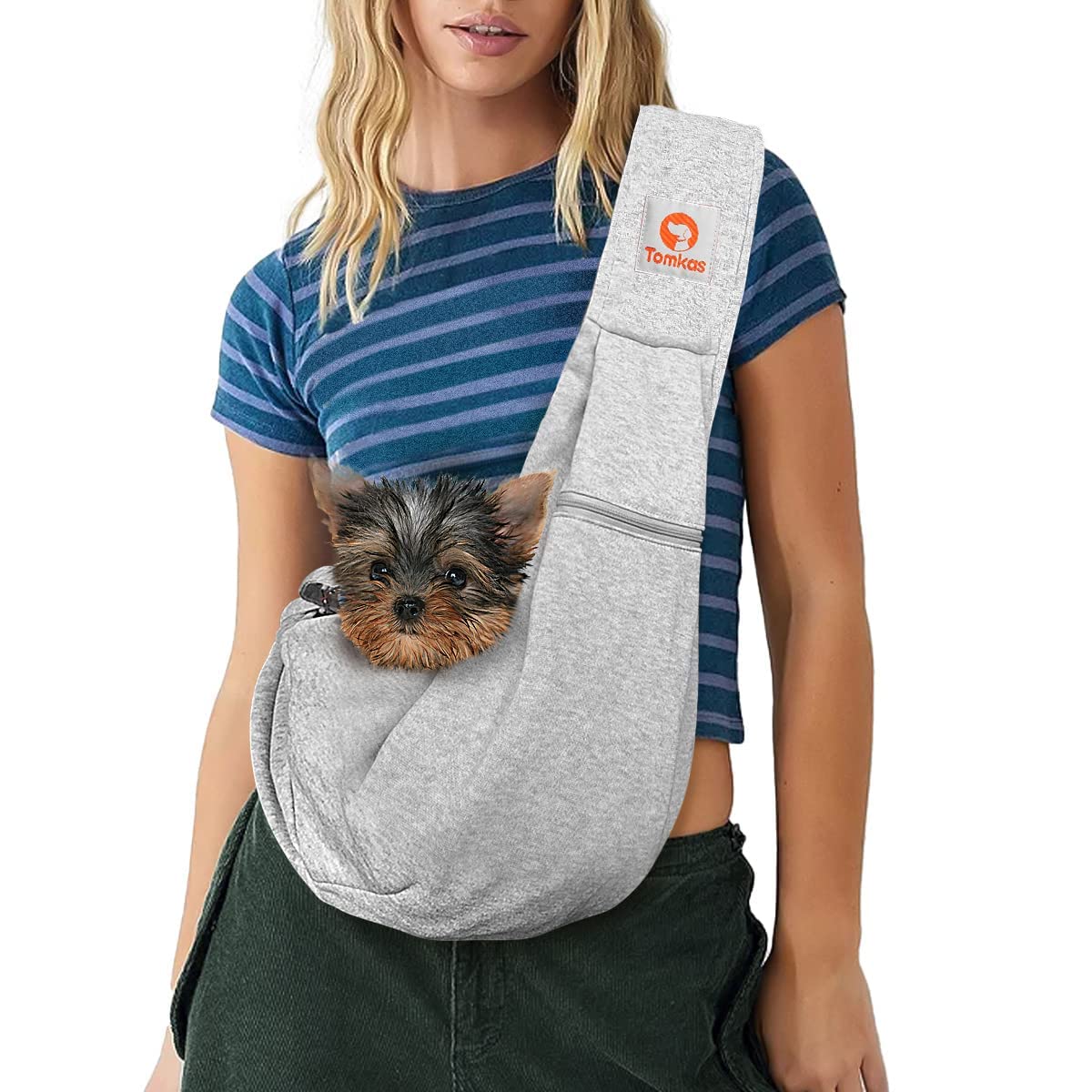 TOMKAS vue de face du sling gris montrant la forme et l'entrée, confort assuré
