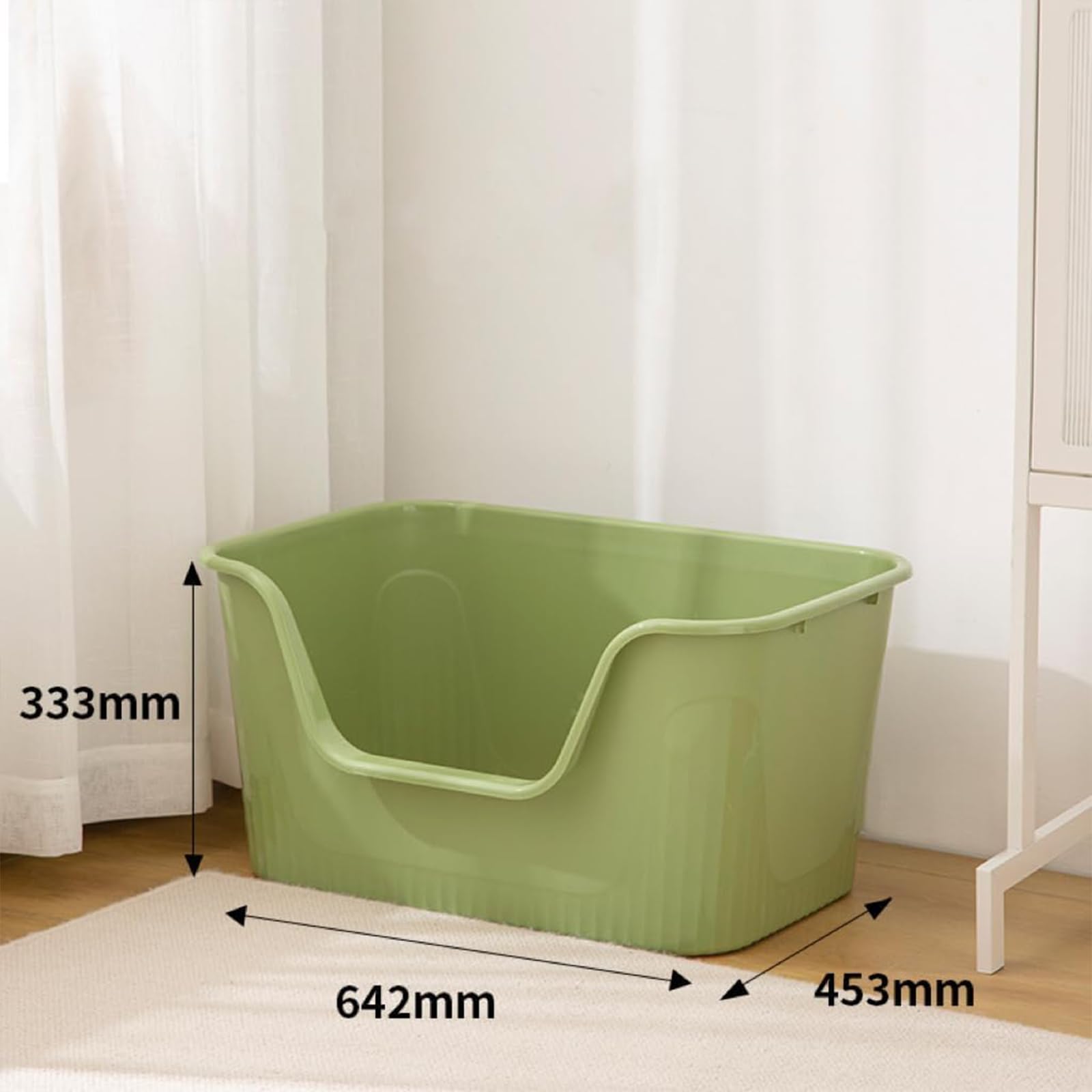TownTime comparaison taille avec chat montrant dimensions généreuses