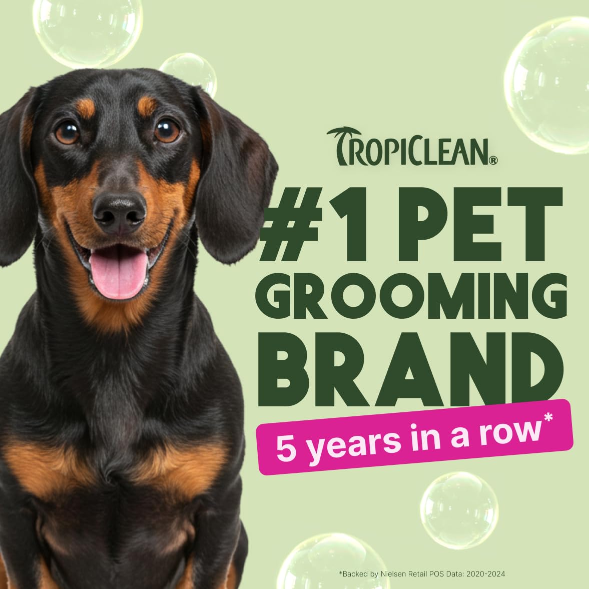 TropiClean chien en bain démontrant facilité d'utilisation et rinçage rapide