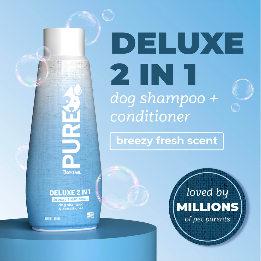 TropiClean flacon ouvert mousse riche illustrant nettoyage efficace