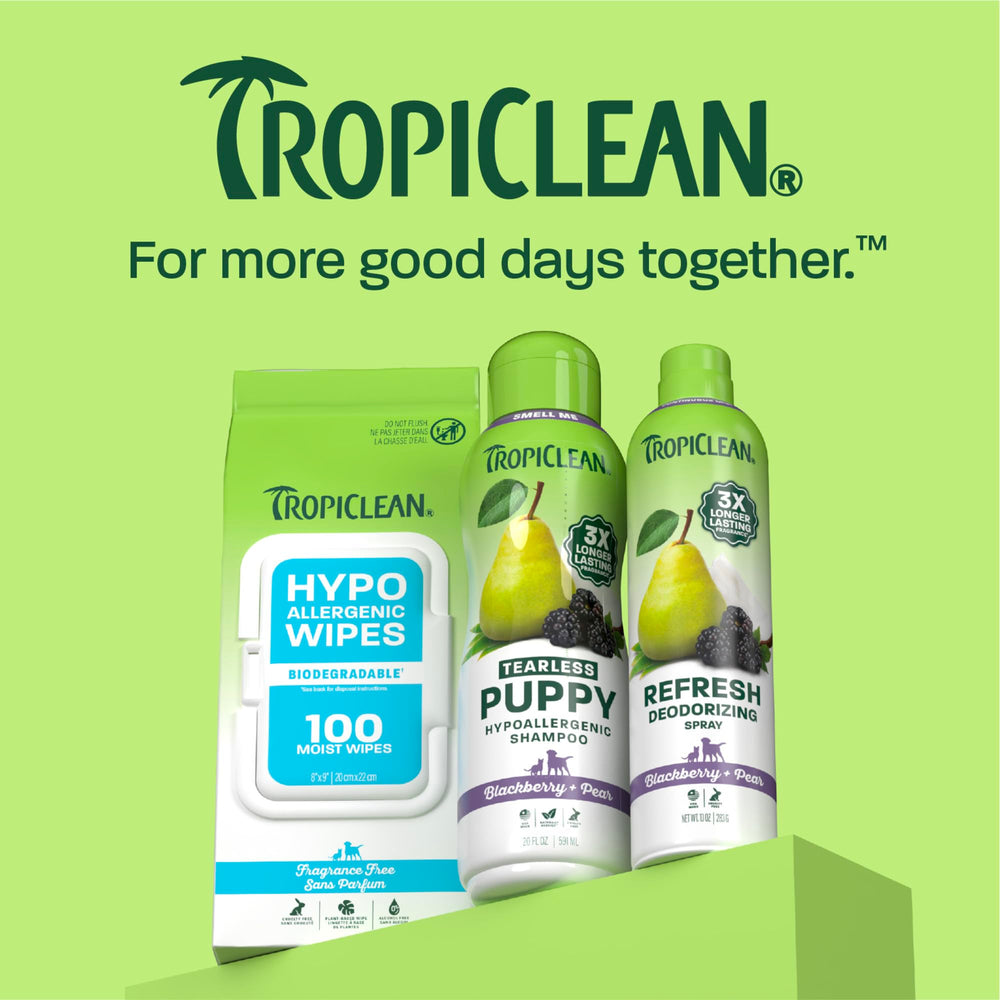 TropiClean scène lifestyle parfum Blackberry Pear pour fraîcheur durable