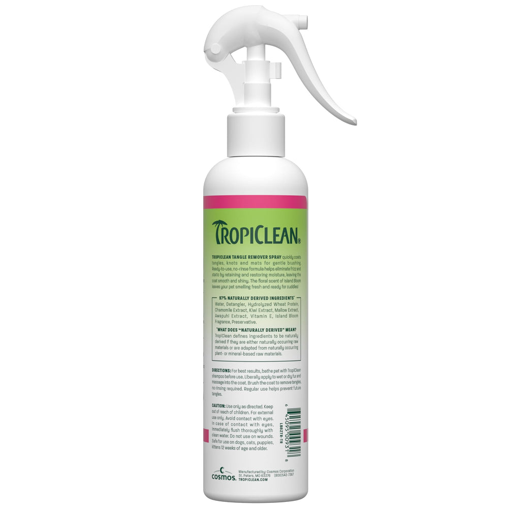 TropiClean style de vie avec chien et brosse pour un pelage soigné