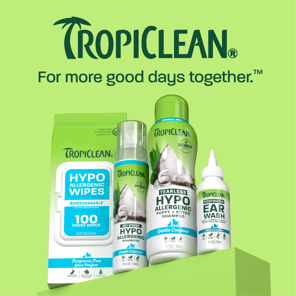 TropiClean comparaison de taille avec une main pour évaluer portabilité