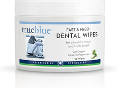 TrueBlue emballage avant montrant 50 lingettes et bénéfice praticité