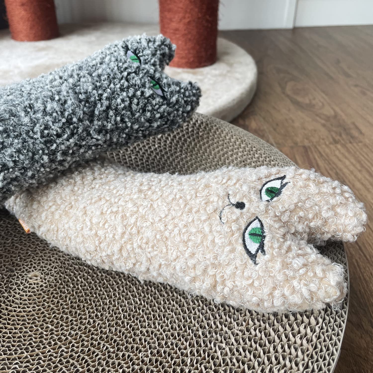 TTcat coussin posé dans un panier pour sieste apaisante et confort