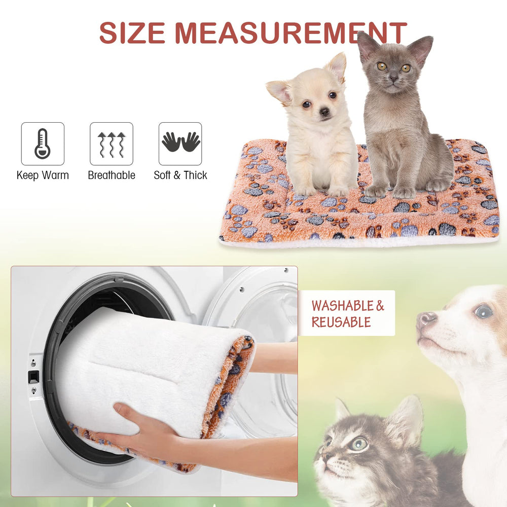 Tuanse comparaison taille avec main montrant format 33×47 cm pratique