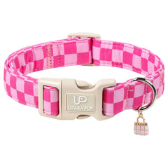 UP URARA PUP collier face rose à carreaux, look élégant et confortable