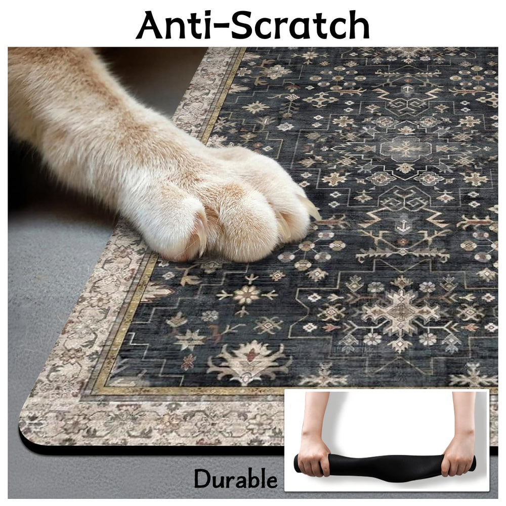 usnfhcaw tapis taille comparée à une main démontrant dimensions pratiques