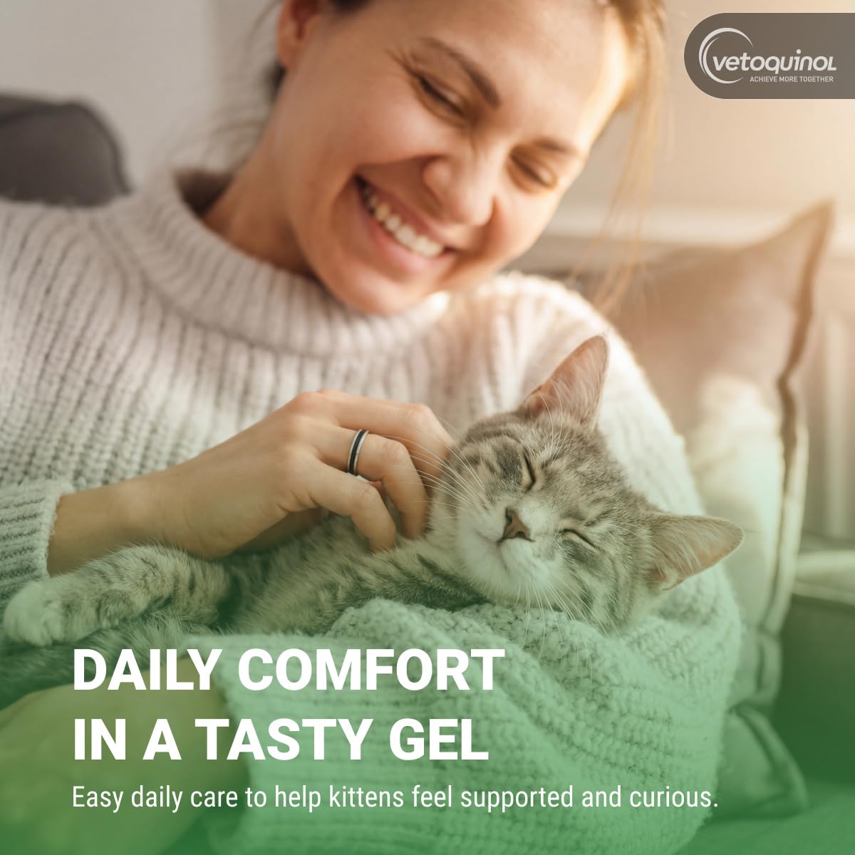 Moment routine matin avec Vetoquinol Viralys pour soin quotidien du chat