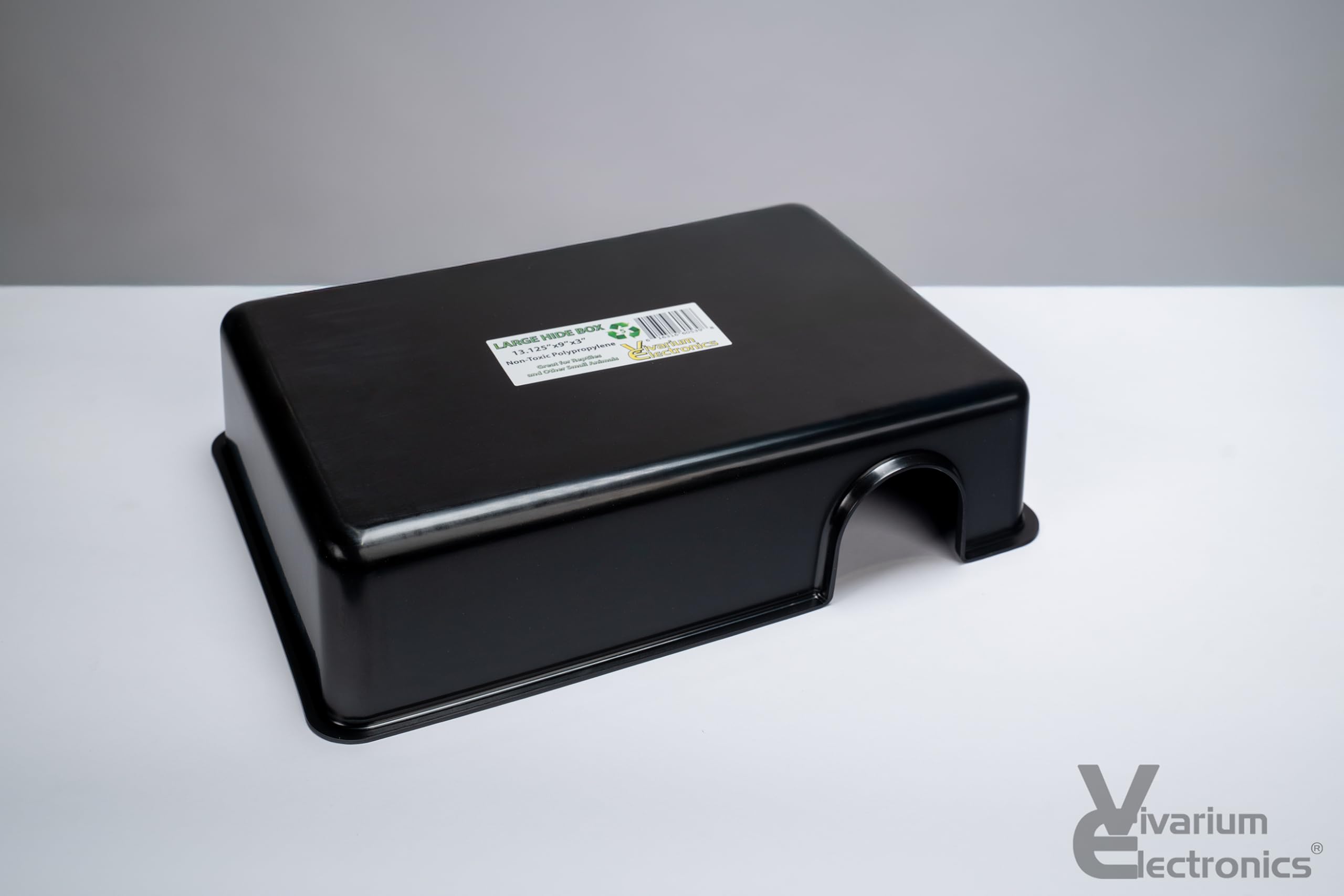 Vivarium Electronics gros plan sur l'entrée décalée offrant intimité au reptile