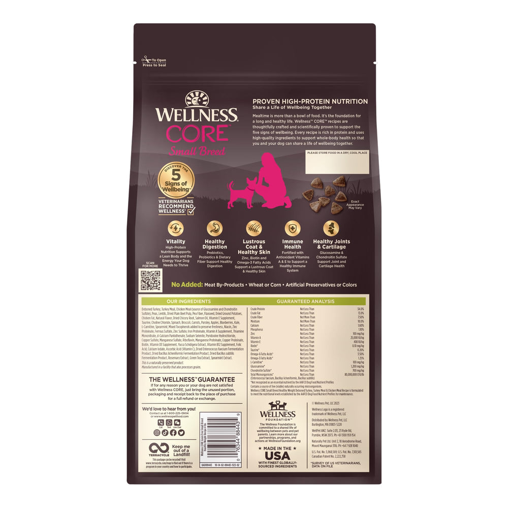 Wellness CORE chien actif en intérieur montrant énergie et condition physique